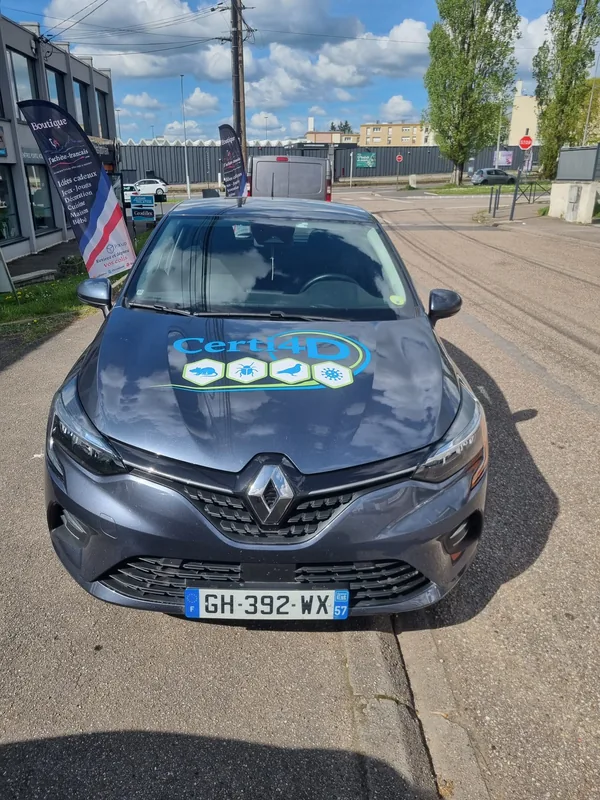 Marquage véhicule Certi4D avant