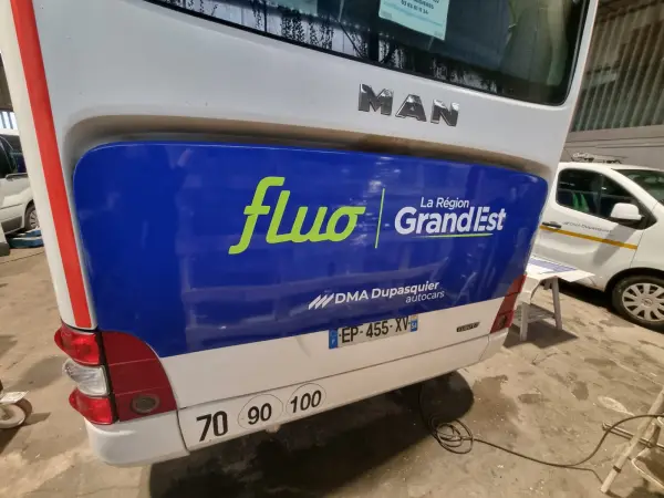 Marquage bus Grand Est vue 1